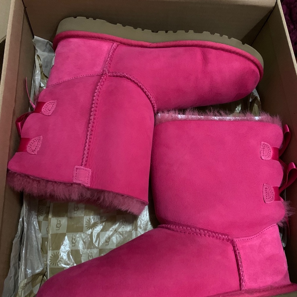 Kids Bailey Bow Pink Boot UGG FITS WOMEN